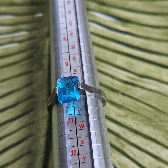 Jewelry - Modernist Brushed Silvertone Stainless steel Ring Emerald Cut Blue Size 10.25